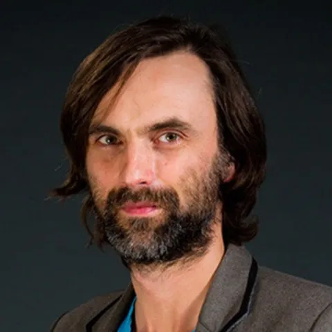 Simon Gill