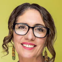 Tania Jones