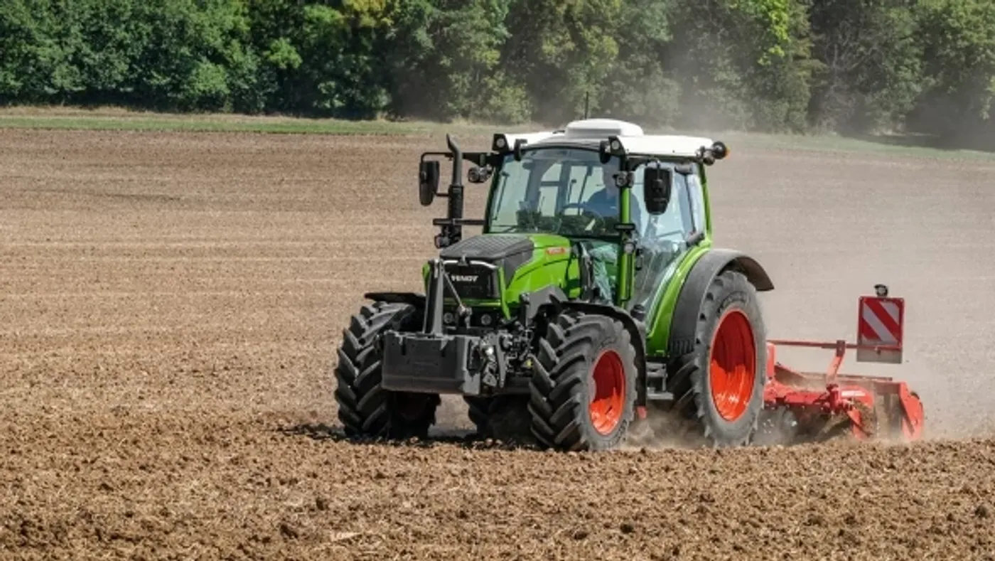 Fendt 200 Series — image 2